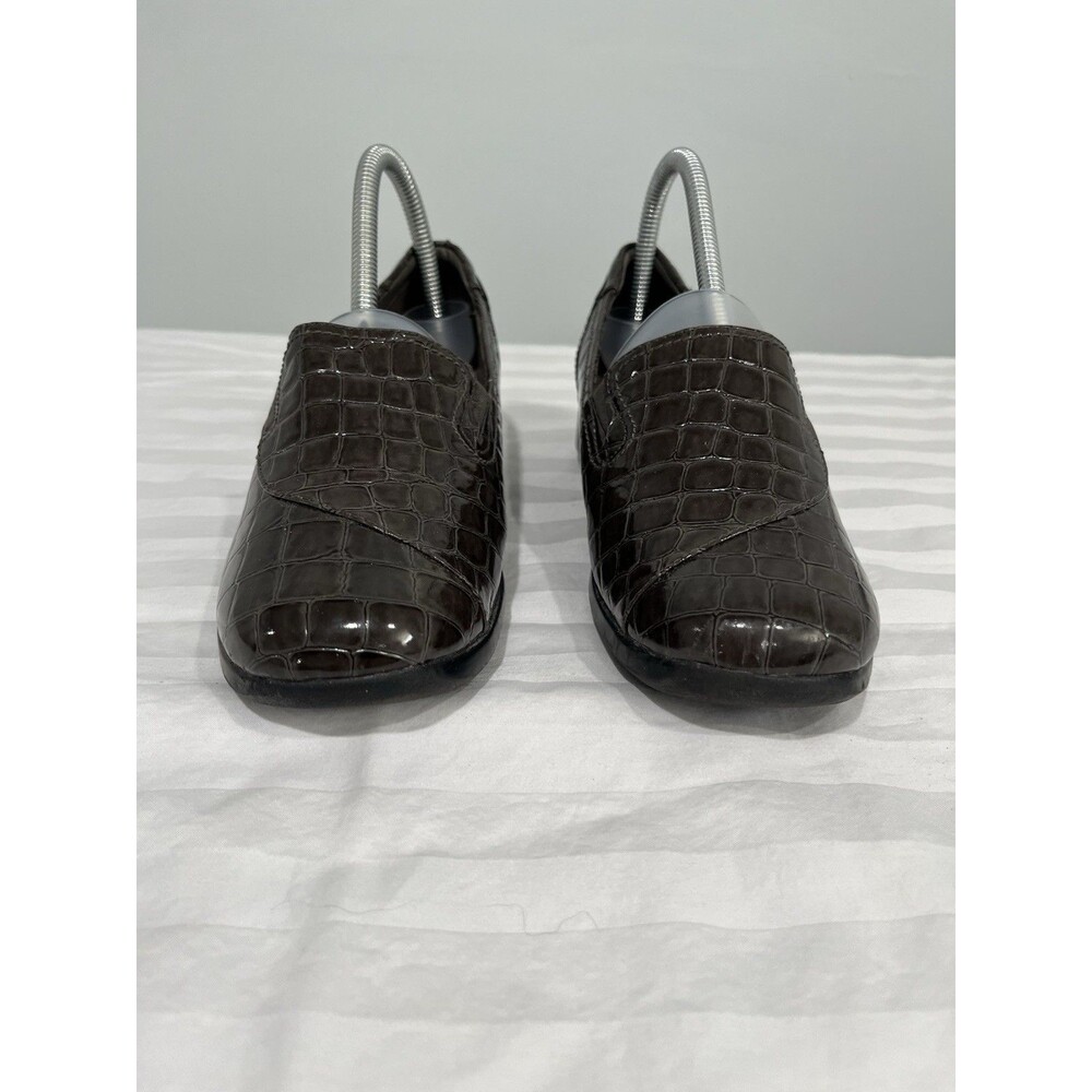 Clarks Gael Feline Brown Croc Embossed Shoes Loafers Women’s 8M Comfort Slip-On